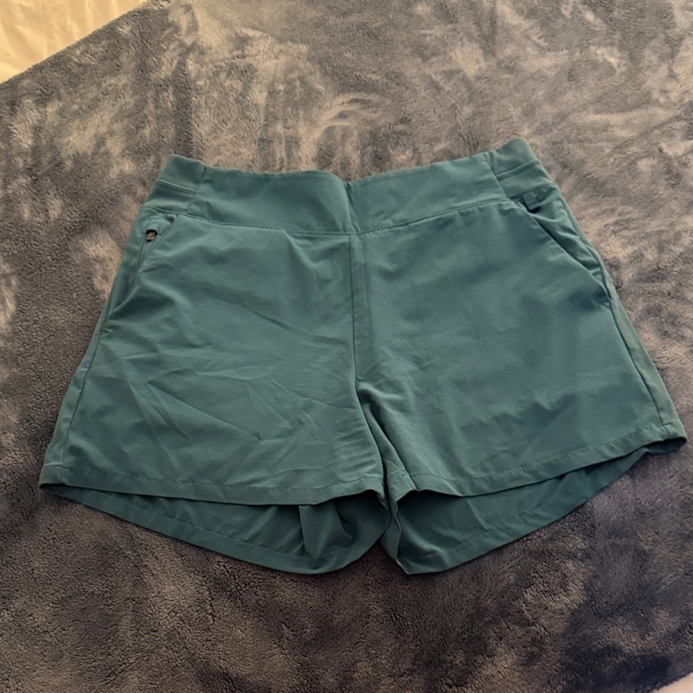 Athleta Brooklyn Short - Teal